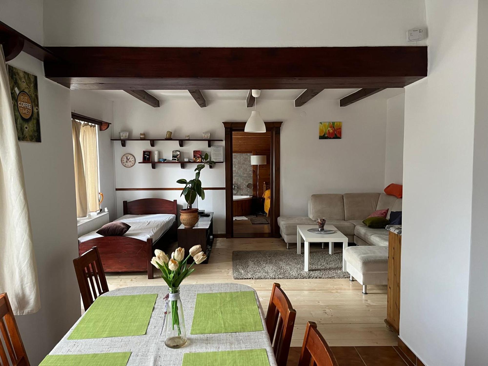 Idill Ueduelohaz Villa Tiszafured Exterior photo